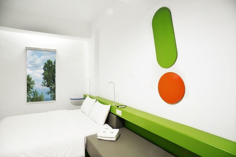 Hotel Urban Styles Hitz Kuta Kuta Lombok Zewnętrze zdjęcie