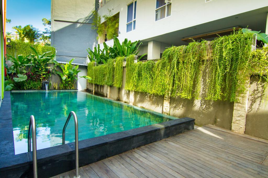 Hotel Urban Styles Hitz Kuta Kuta Lombok Zewnętrze zdjęcie
