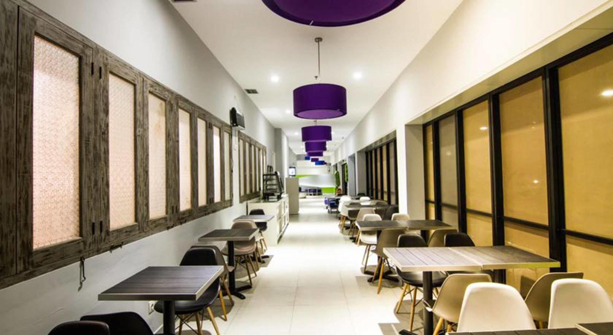 Hotel Urban Styles Hitz Kuta Kuta Lombok Zewnętrze zdjęcie